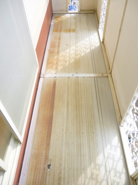 17/26 バルコニー