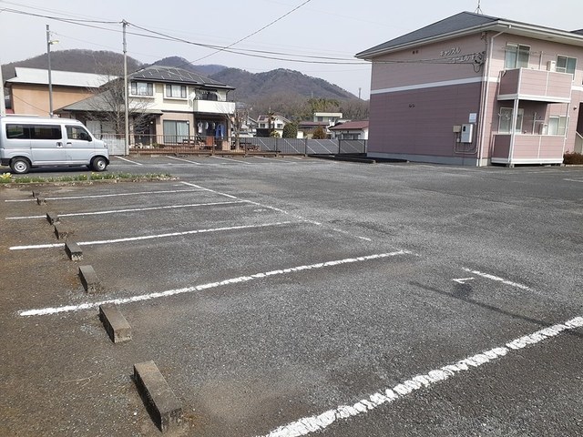 14/20 駐車場