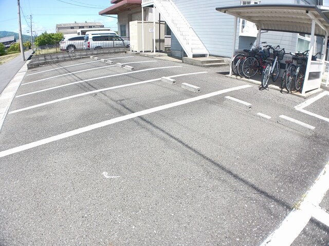 14/20 駐車場