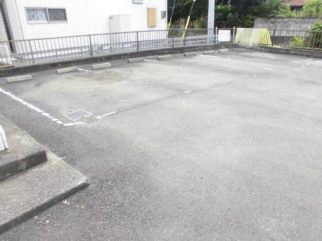 2/8 駐車場