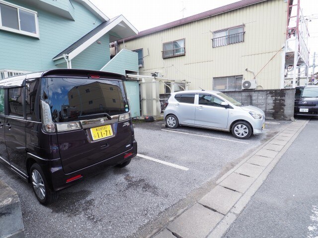 2/11 駐車場