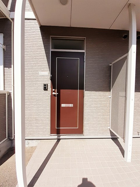 13/20 エントランス