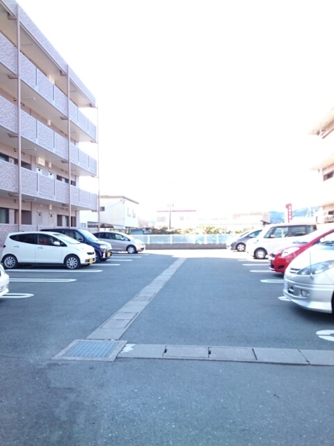 14/20 駐車場