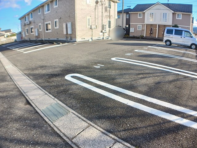 14/20 駐車場