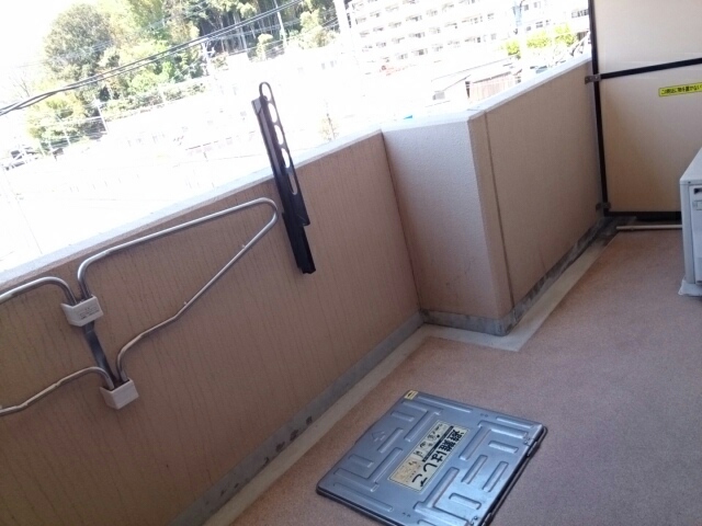 13/20 バルコニー