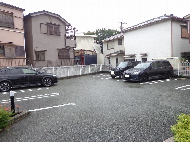 14/20 駐車場