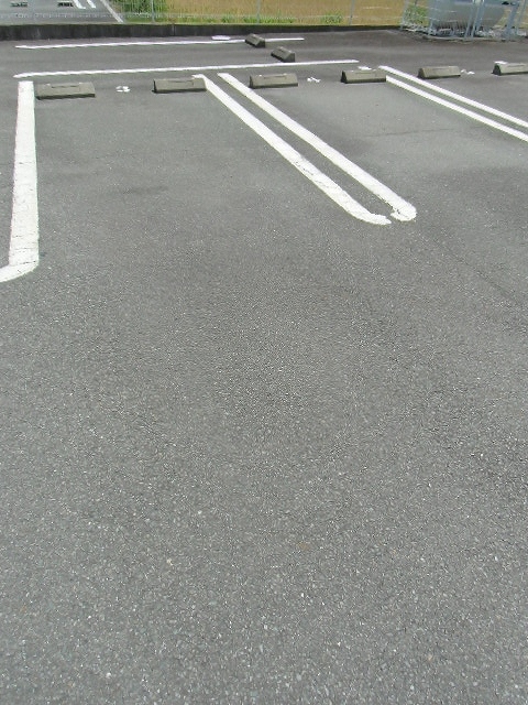 14/20 駐車場