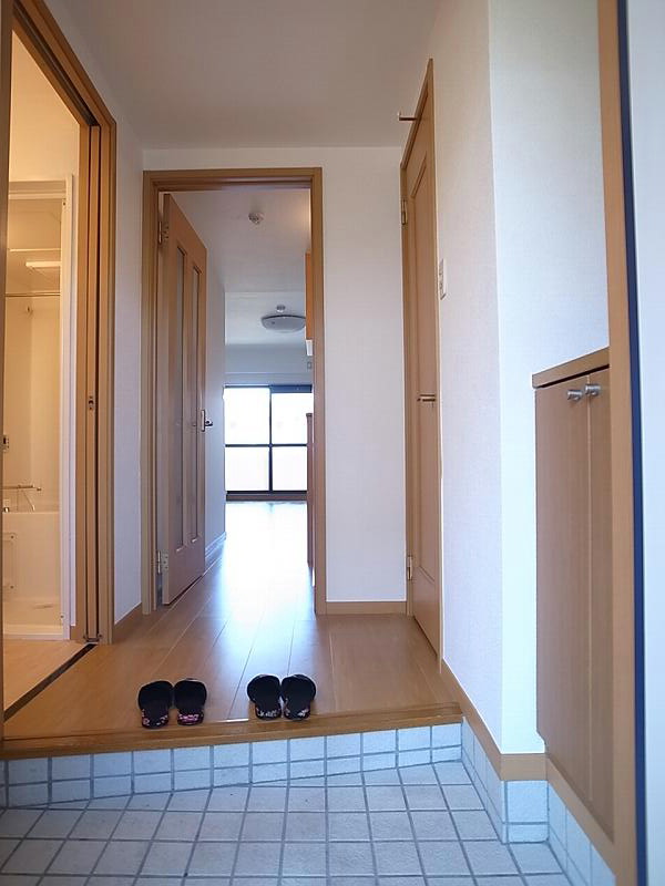 5/20 玄関