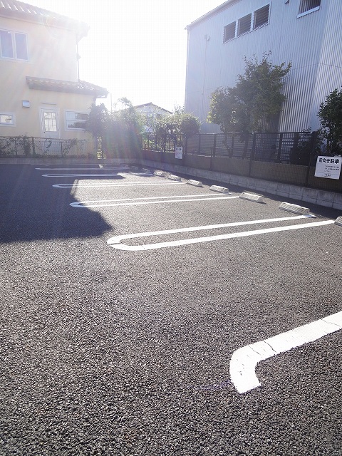 14/20 駐車場