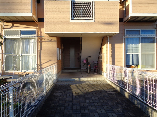 13/20 エントランス