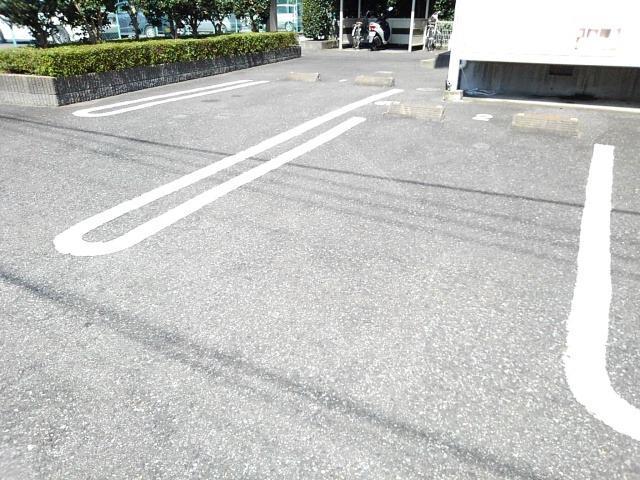 2/8 駐車場