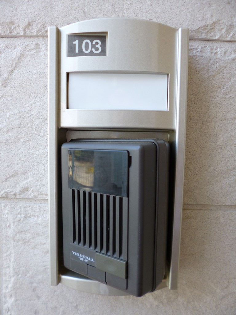 16/22 エントランス