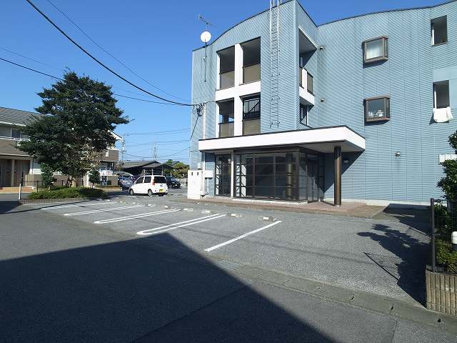 14/22 駐車場