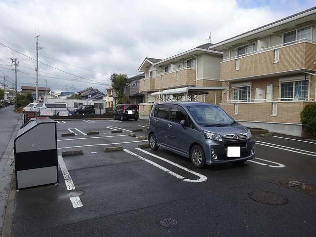 14/20 駐車場