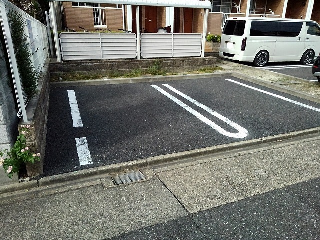 14/22 駐車場