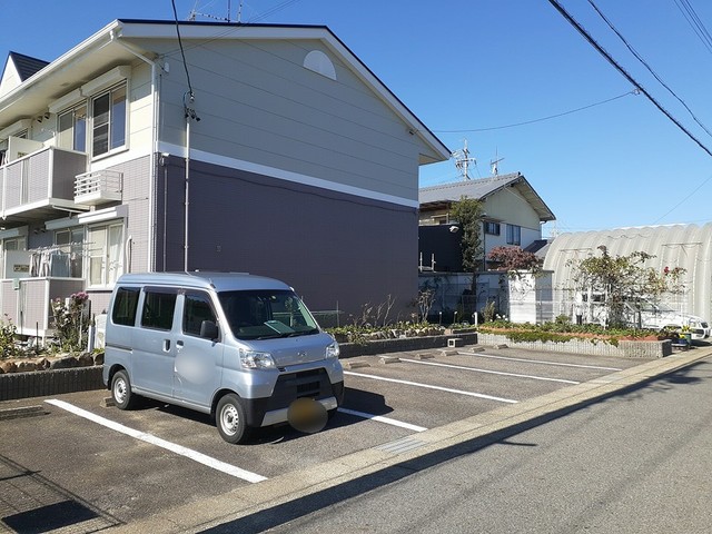 16/22 駐車場