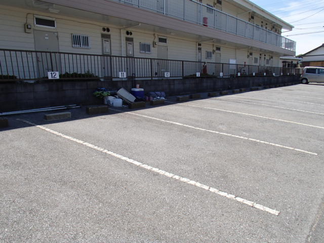 2/11 駐車場