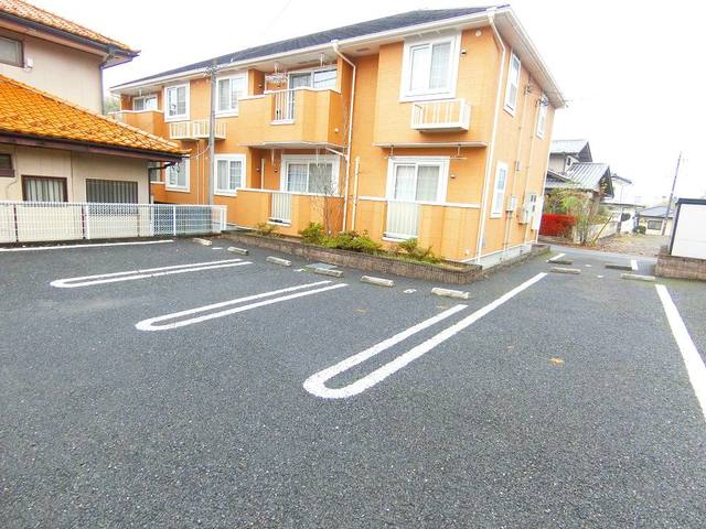 14/20 駐車場