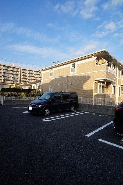 20/30 駐車場