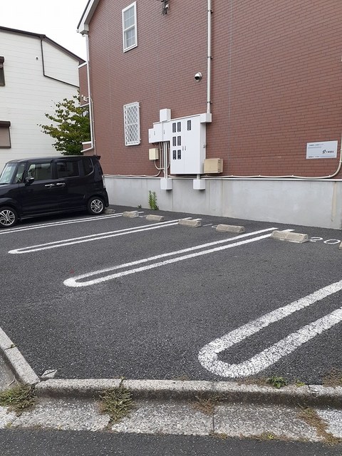 14/20 駐車場