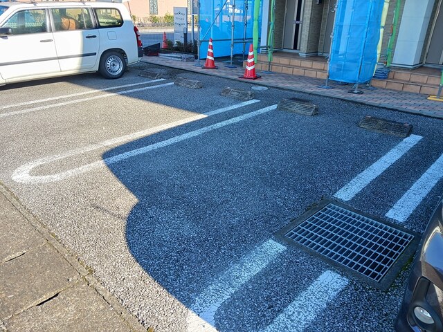 14/22 駐車場