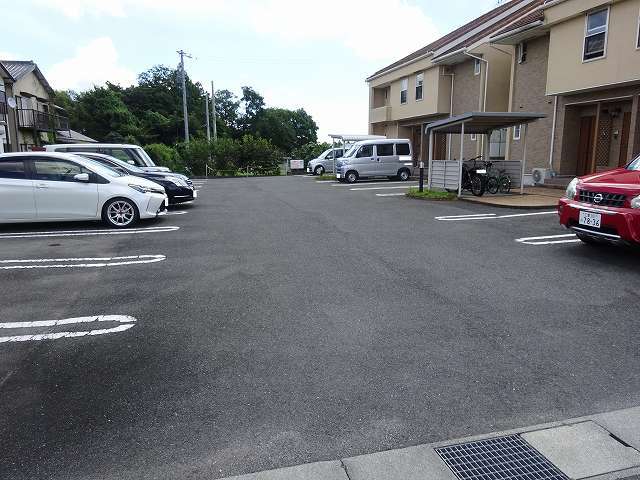 14/20 駐車場