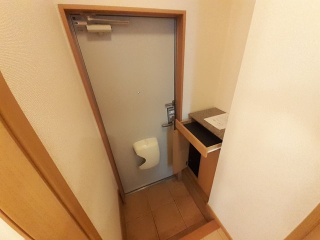 7/20 玄関