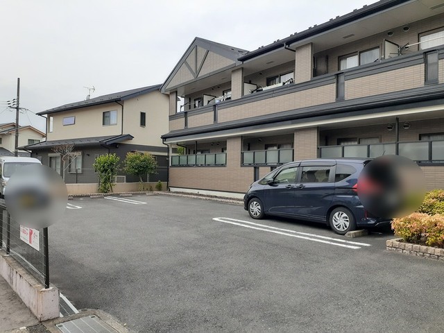 14/20 駐車場