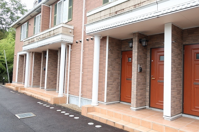 14/20 エントランス