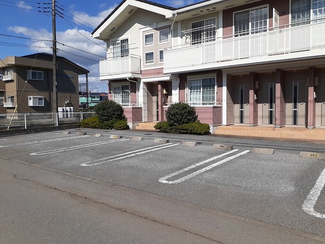 2/10 駐車場