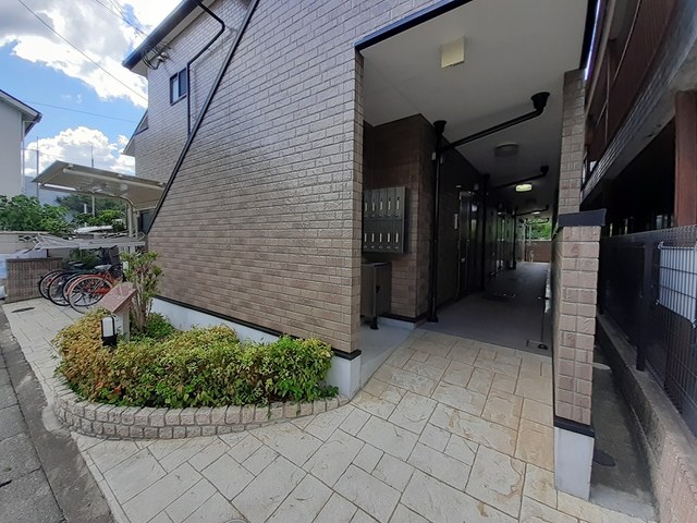 14/24 エントランス