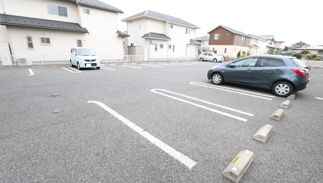 14/20 駐車場