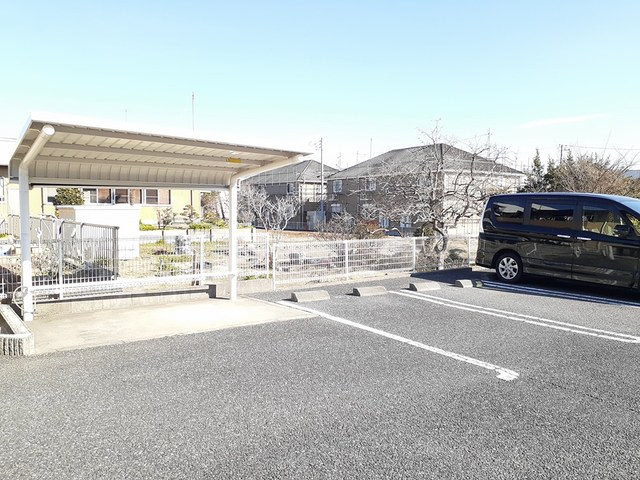 14/20 駐車場