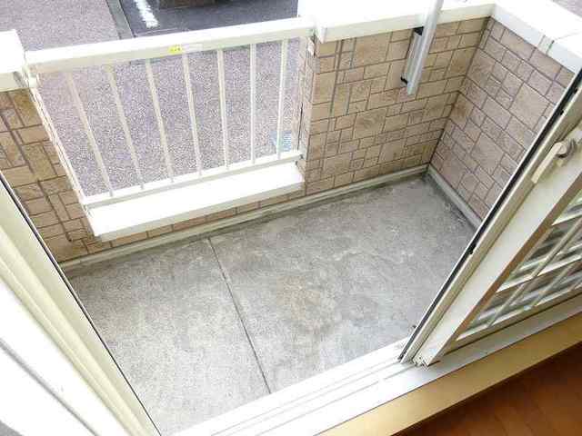 13/19 バルコニー