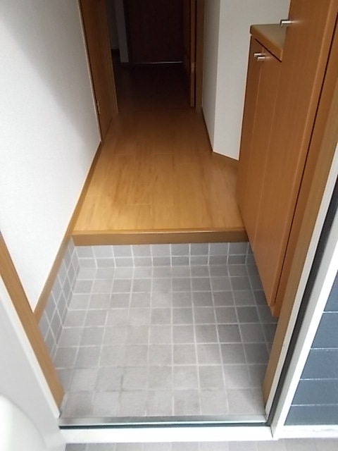 8/23 玄関