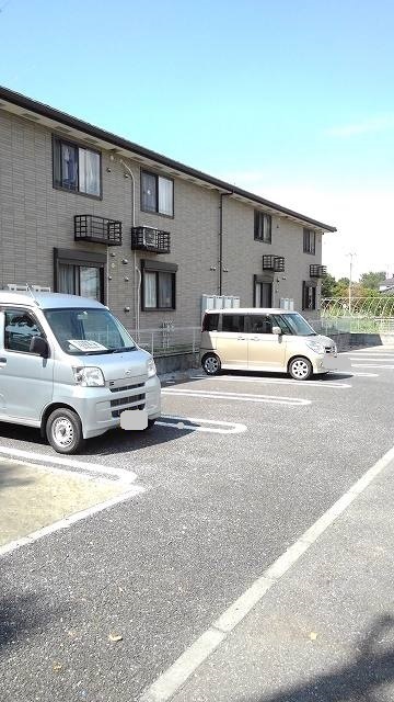 2/8 駐車場