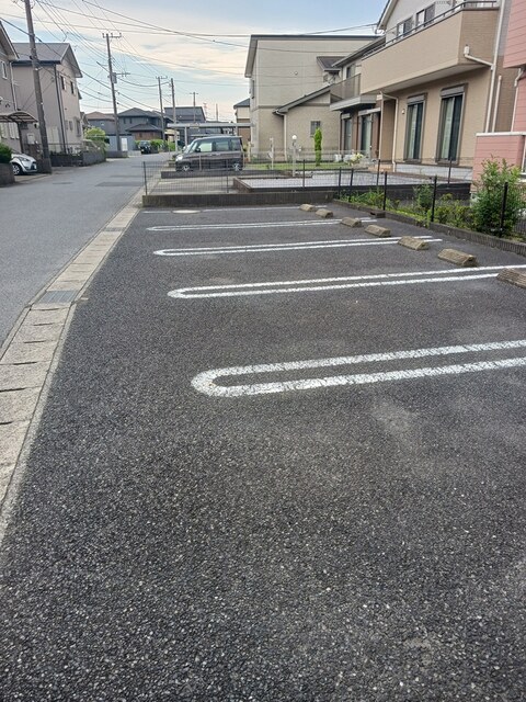 14/20 駐車場