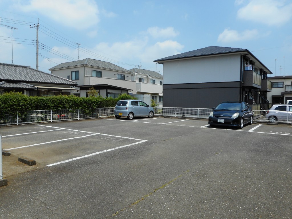 14/20 駐車場