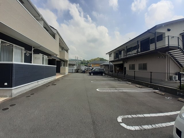 14/20 駐車場