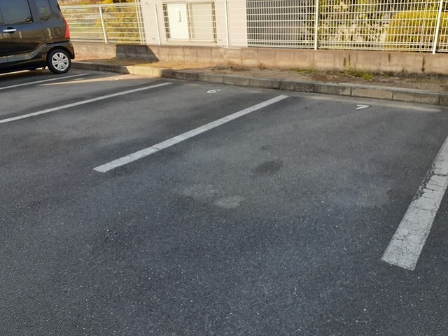 14/20 駐車場