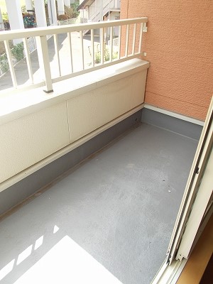 13/23 バルコニー