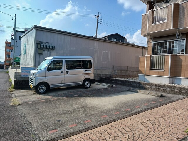 14/20 駐車場