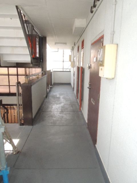 13/20 エントランス