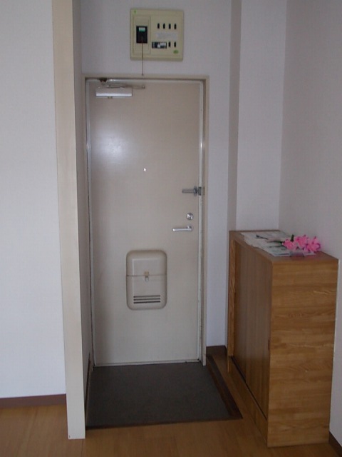 4/17 玄関