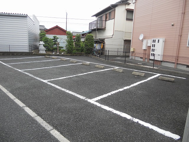 14/20 駐車場