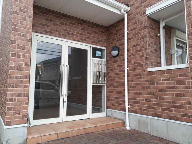 13/20 エントランス