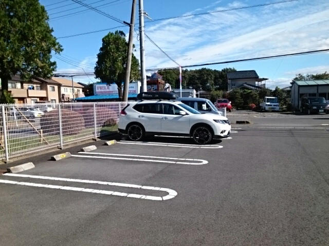 14/20 駐車場