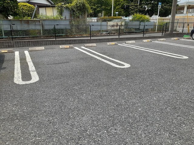 14/21 駐車場