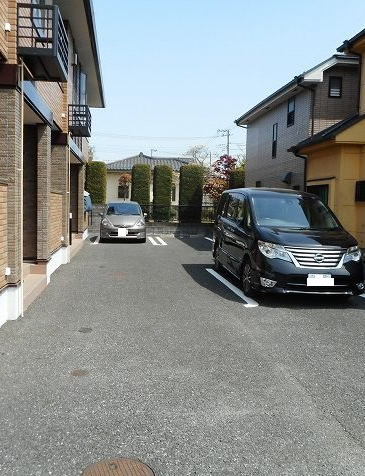 14/20 駐車場