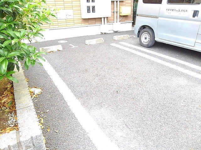14/24 駐車場